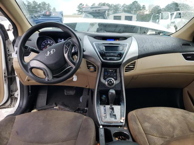 Photo 8 from auction – 2013 HYUNDAI ELANTRA GL with VIN 5NPDH4AE2DH371584