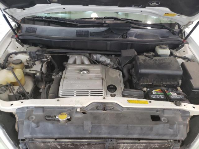 Photo 12 from auction – 2002 LEXUS RX 300 with VIN JTJGF10U920130333