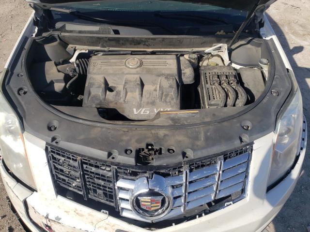 Photo 12 from auction – 2015 CADILLAC SRX with VIN 3GYFNAE30FS525592