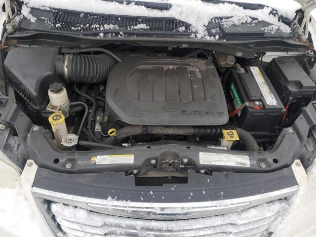 Photo 12 from auction – 2011 CHRYSLER TOWN & COU with VIN 2A4RR5DG7BR607713
