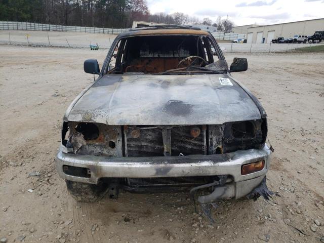 Photo 5 from auction – 1998 TOYOTA 4RUNNER SR with VIN JT3GN86R4W0070117