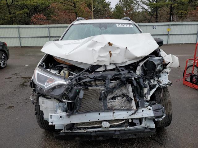 Photo 5 from auction – 2018 TOYOTA RAV4 LE with VIN JTMBFREVXJJ247845