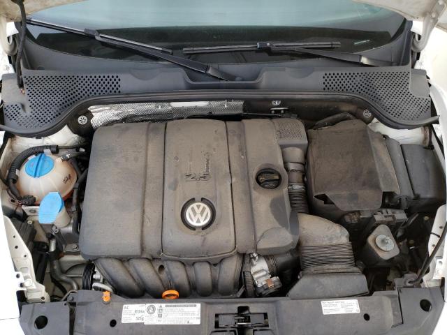 Photo 11 from auction – 2012 VOLKSWAGEN BEETLE with VIN 3VWJP7AT7CM641324
