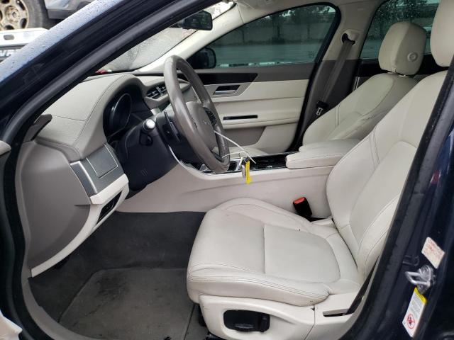 Photo 7 from auction – 2017 JAGUAR XF PREMIUM with VIN SAJBD4BV0HCY28199