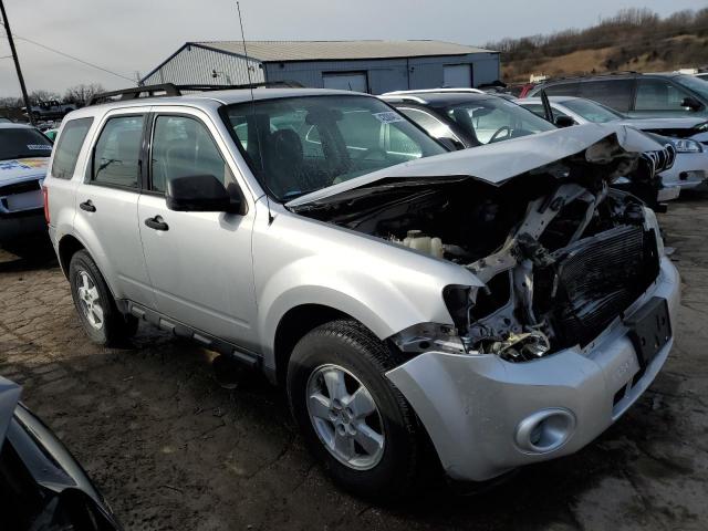 Photo 4 from auction – 2010 FORD ESCAPE XLS with VIN 1FMCU0C75AKC76136