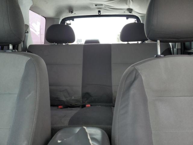 Photo 10 from auction – 2004 FORD ESCAPE XLS with VIN 1FMYU021X4KA43103