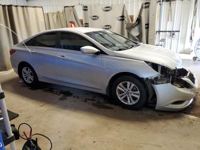 Photo 4 from auction – 2012 HYUNDAI SONATA GLS with VIN 5NPEB4ACXCH472374