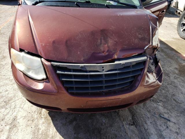 Photo 12 from auction – 2007 CHRYSLER TOWN & COU with VIN 2A4GP54L67R294400