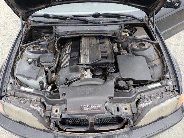 Photo 11 from auction – 2002 BMW 325 XI with VIN WBAEU33482PF69943