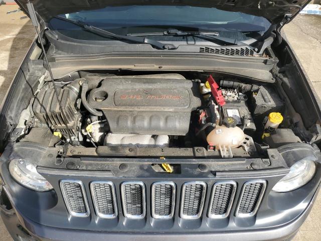 Photo 12 from auction – 2018 JEEP RENEGADE L with VIN ZACCJBBB3JPJ31971
