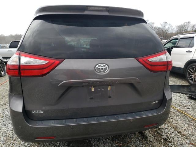 Photo 6 from auction – 2017 TOYOTA SIENNA XLE with VIN 5TDYZ3DC2HS771857