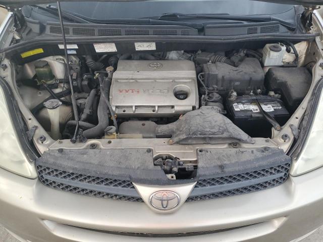 Photo 12 from auction – 2004 TOYOTA SIENNA LE with VIN 5TDBA23C14S003287