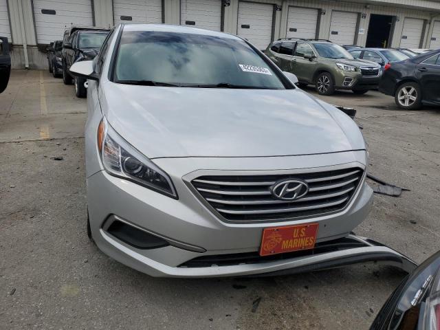 Photo 5 from auction – 2017 HYUNDAI SONATA SE with VIN 5NPE24AF7HH461348