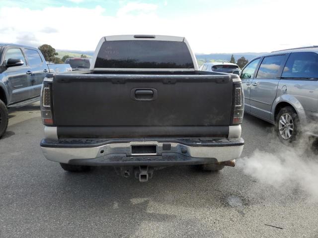 Photo 6 from auction – 2004 CHEVROLET SILVERADO with VIN 2GCEK13T241373787
