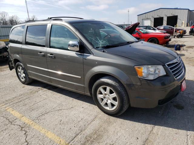 Photo 4 from auction – 2010 CHRYSLER TOWN & COU with VIN 2A4RR8DX9AR448466