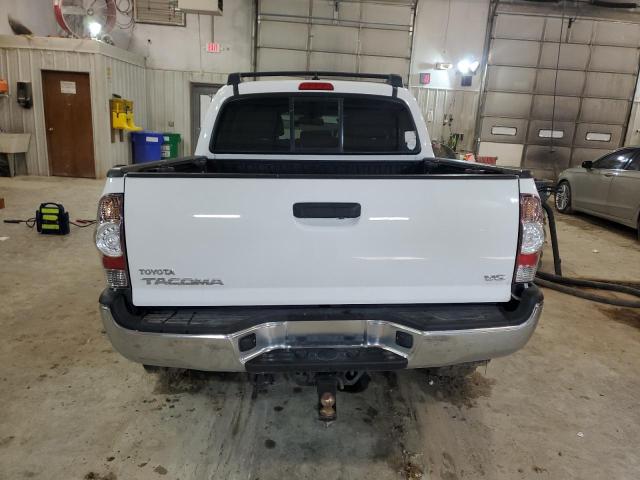 Photo 6 from auction – 2015 TOYOTA TACOMA DOU with VIN 3TMLU4EN4FM170039