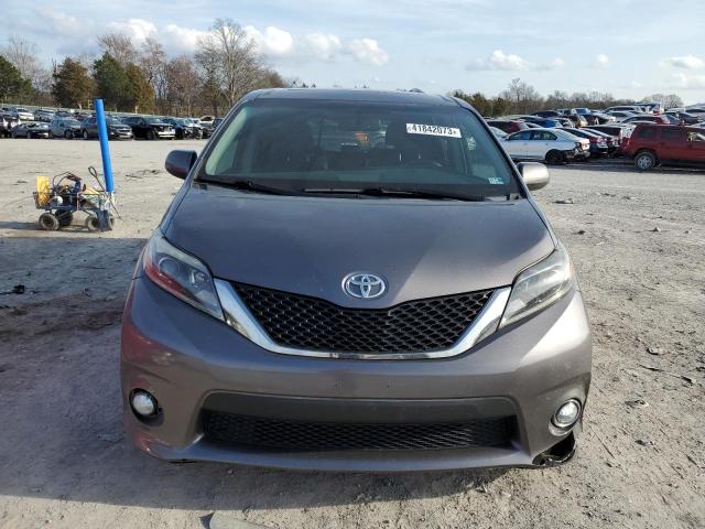 Photo 5 from auction – 2016 TOYOTA SIENNA SE with VIN 5TDXK3DC5GS737281
