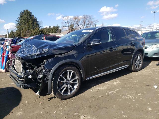 Photo 1 from auction – 2015 VOLVO V60 CROSS with VIN YV4612HK3F1001619