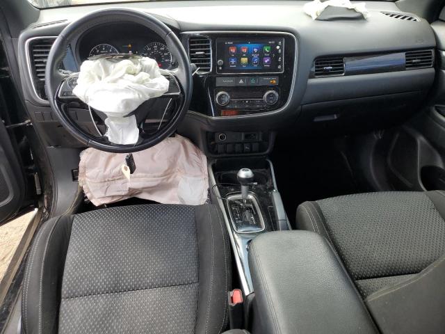 Photo 8 from auction – 2018 MITSUBISHI OUTLANDER with VIN JA4AD3A35JZ048197
