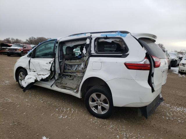 Photo 2 from auction – 2016 TOYOTA SIENNA LE with VIN 5TDKK3DC4GS744071