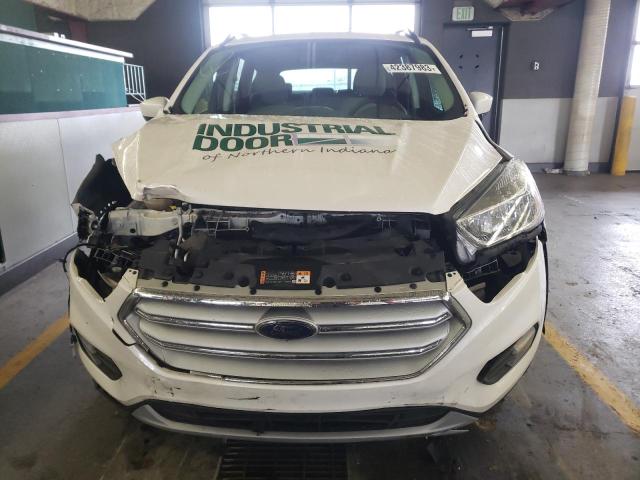 Foto 5 de la subasta – 2018 FORD ESCAPE SE con VIN 1FMCU0GD7JUC18436