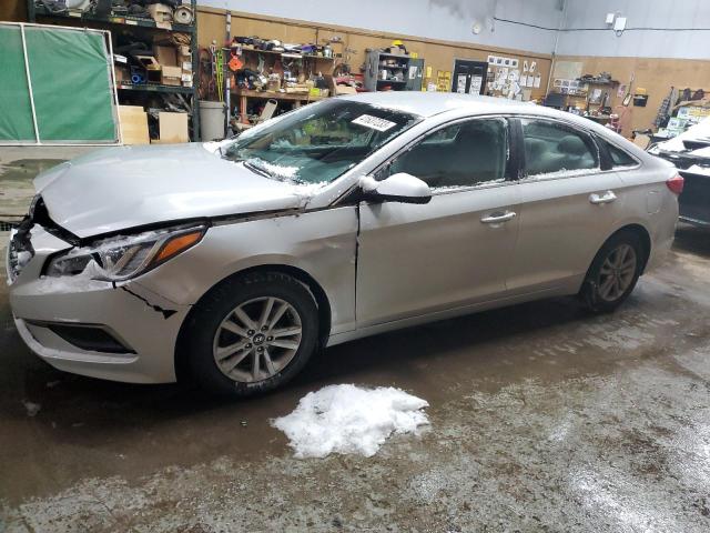 HYUNDAI SONATA SE 2016 with VIN 5NPE24AF1GH327644 - Photo from auction