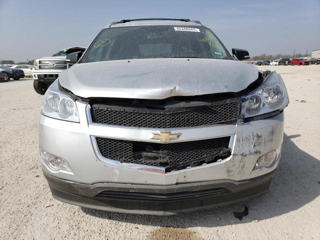 Photo 5 from auction – 2011 CHEVROLET TRAVERSE L with VIN 1GNKRGED2BJ410614