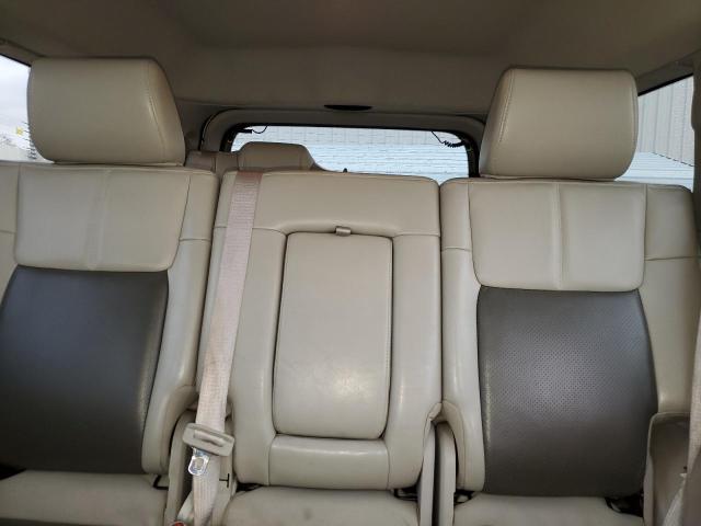 Photo 10 from auction – 2010 JEEP COMMANDER with VIN 1J4RG5GT3AC113242