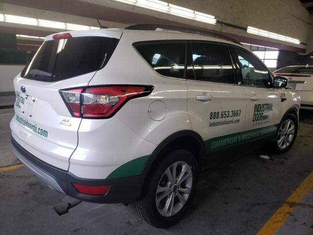 Foto 3 de la subasta – 2018 FORD ESCAPE SE con VIN 1FMCU0GD7JUC18436