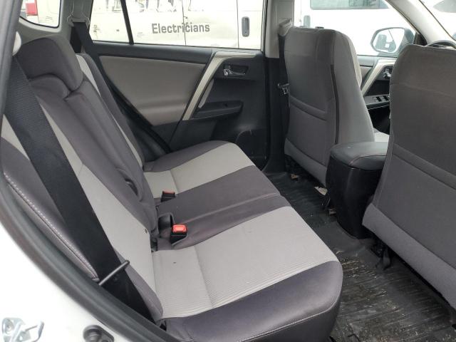 Photo 10 from auction – 2015 TOYOTA RAV4 XLE with VIN 2T3RFREV5FW393058