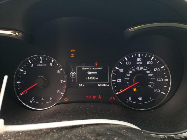 Photo 9 from auction – 2018 KIA FORTE LX with VIN 3KPFL4A75JE198104