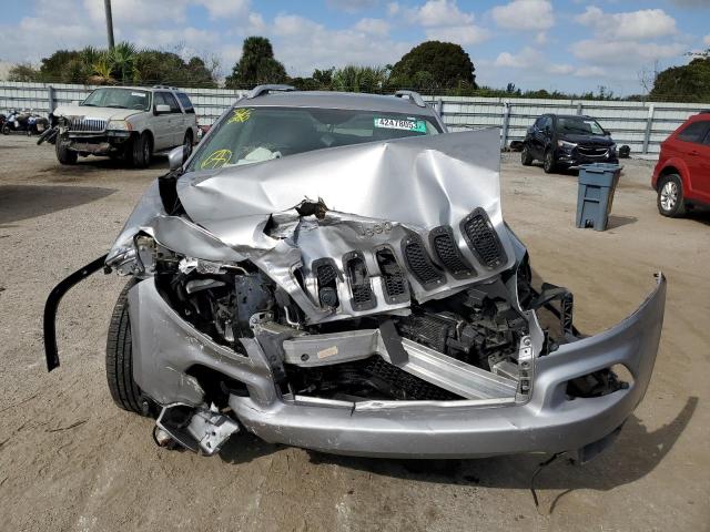 Photo 5 from auction – 2015 JEEP CHEROKEE L with VIN 1C4PJLCB6FW677120