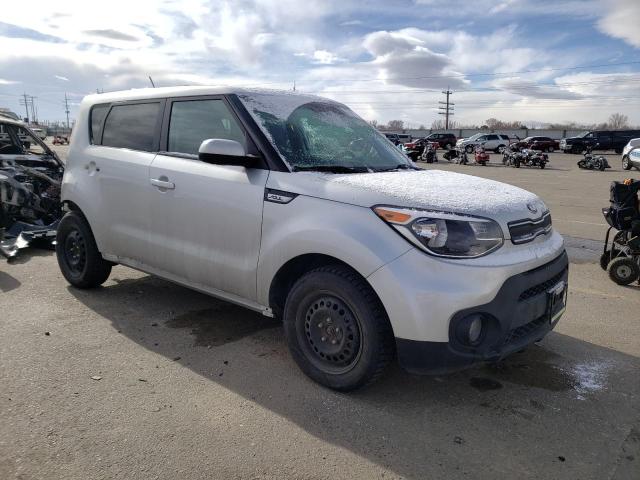 Photo 4 from auction – 2017 KIA SOUL with VIN KNDJN2A25H7468715
