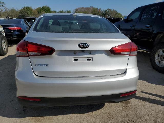 Photo 6 from auction – 2018 KIA FORTE LX with VIN 3KPFK4A72JE275546