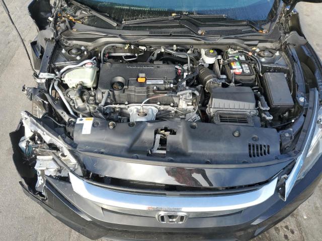 Photo 11 from auction – 2018 HONDA CIVIC LX with VIN 19XFC2F57JE008041