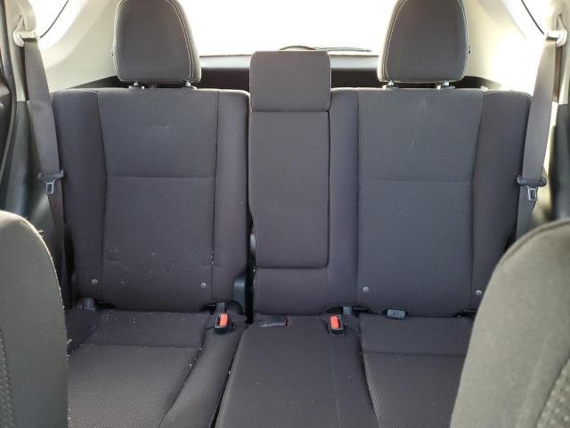 Photo 10 from auction – 2017 TOYOTA RAV4 XLE with VIN JTMWFREV5HJ705660