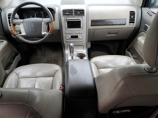 Photo 8 from auction – 2007 LINCOLN MKX with VIN 2LMDU88C77BJ26996
