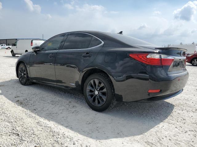 Photo 2 from auction – 2014 LEXUS E5 300 with VIN JTHBW1GG7E2072081