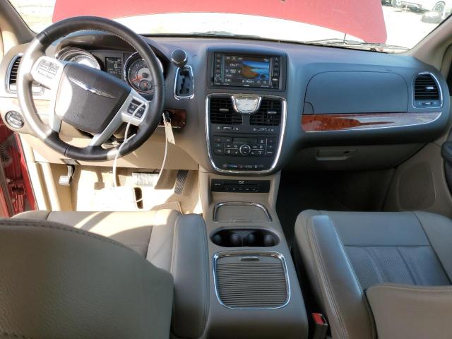 Photo 8 from auction – 2016 CHRYSLER TOWN & COU with VIN 2C4RC1CG5GR239069