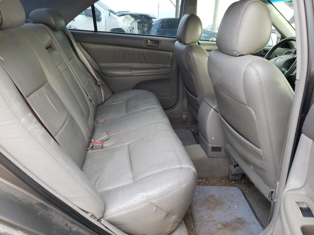 Photo 10 from auction – 2002 TOYOTA CAMRY LE with VIN 4T1BE30K12U573624