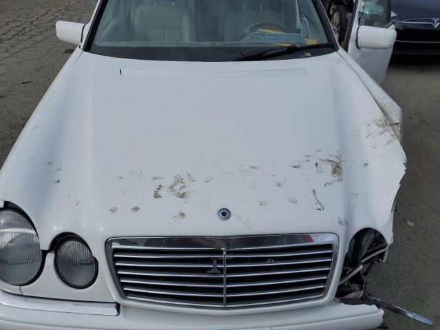 Photo 11 from auction – 1999 MERCEDES-BENZ E 320 with VIN WDBJH65F1XA795530