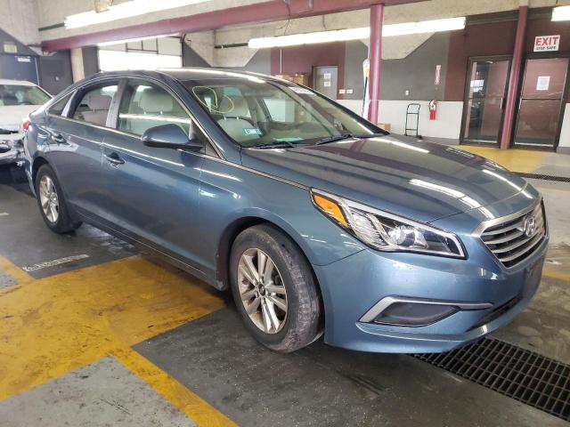 Photo 4 from auction – 2017 HYUNDAI SONATA SE with VIN 5NPE24AF9HH510212