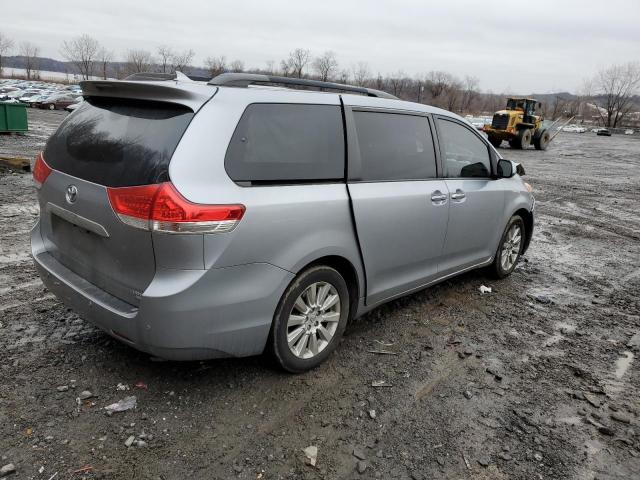 Photo 3 from auction – 2011 TOYOTA SIENNA XLE with VIN 5TDDK3DC6BS019685