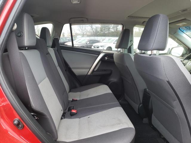 Photo 11 from auction – 2015 TOYOTA RAV4 XLE with VIN JTMRFREV8FD135873