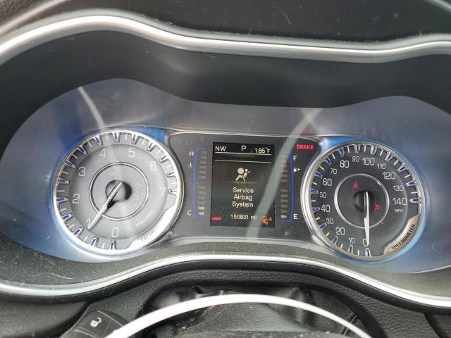 Photo 9 from auction – 2015 CHRYSLER 200 LIMITE with VIN 1C3CCCAB1FN745619