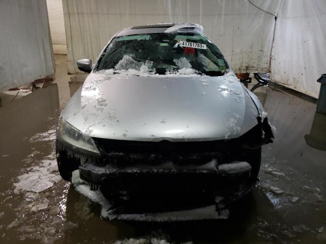 Photo 5 from auction – 2012 VOLKSWAGEN JETTA TDI with VIN 3VWLL7AJ2CM427764
