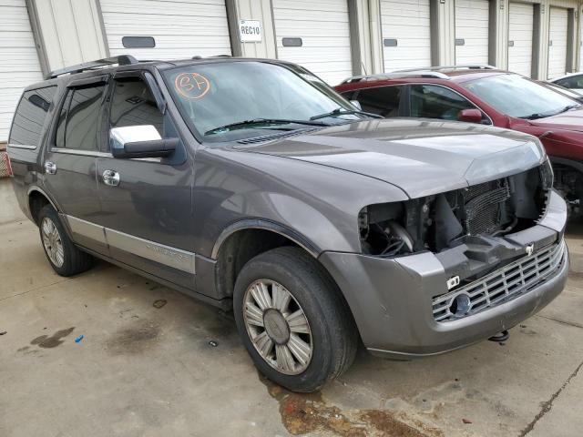 Photo 4 from auction – 2013 LINCOLN NAVIGATOR with VIN 5LMJJ2J50DEL04227