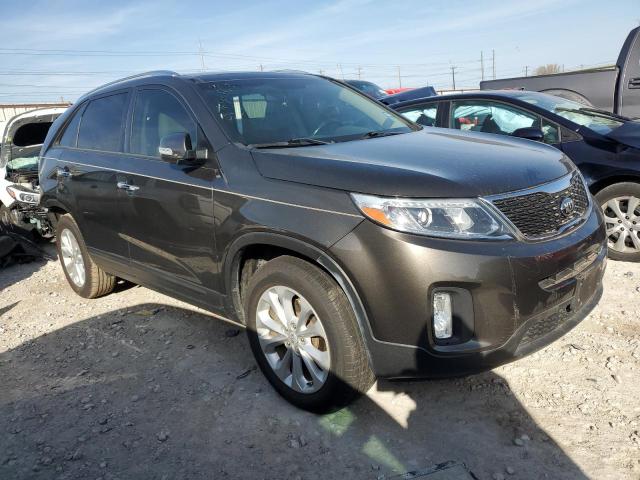 Photo 4 from auction – 2015 KIA SORENTO EX with VIN 5XYKU4A71FG586985
