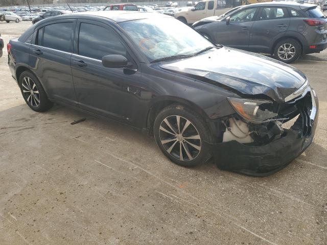 Photo 4 from auction – 2013 CHRYSLER 200 TOURIN with VIN 1C3CCBBGXDN711972