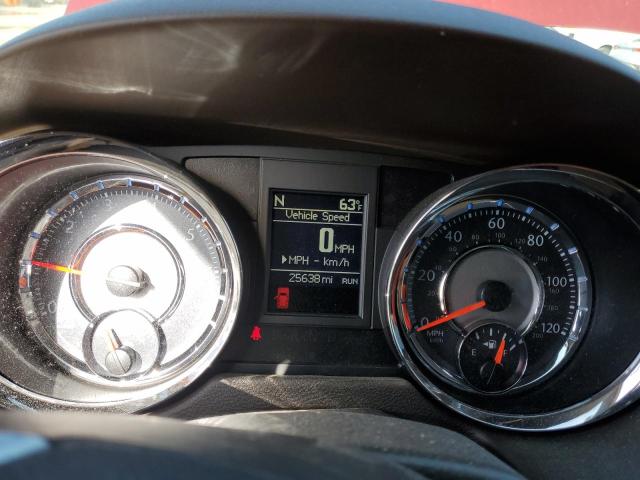 Photo 9 from auction – 2016 CHRYSLER TOWN & COU with VIN 2C4RC1CG5GR239069